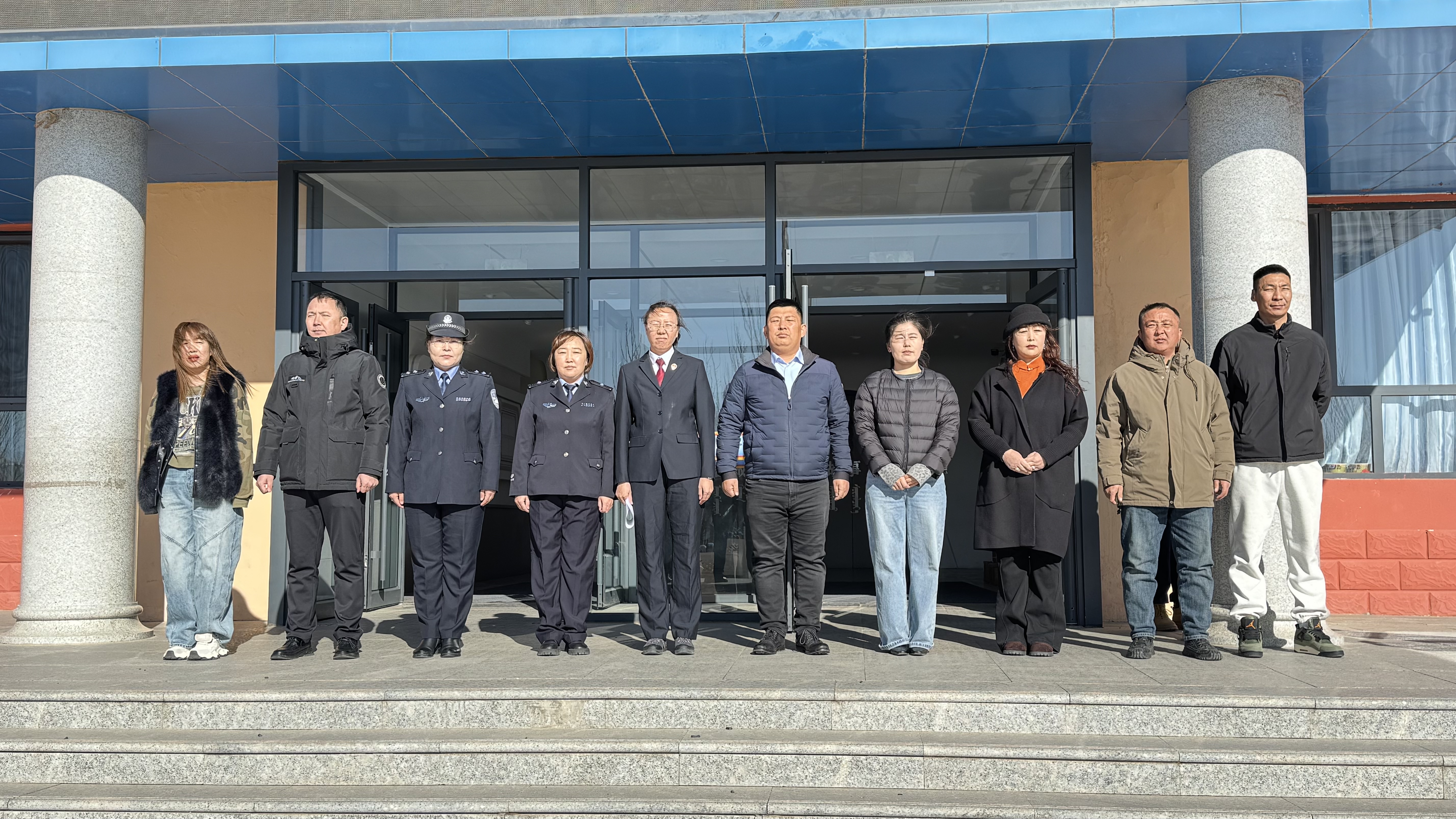 �커��ѿ���ð��ͷ���Ϊ���ӿۺá���ѧ��һ�����ӡ�